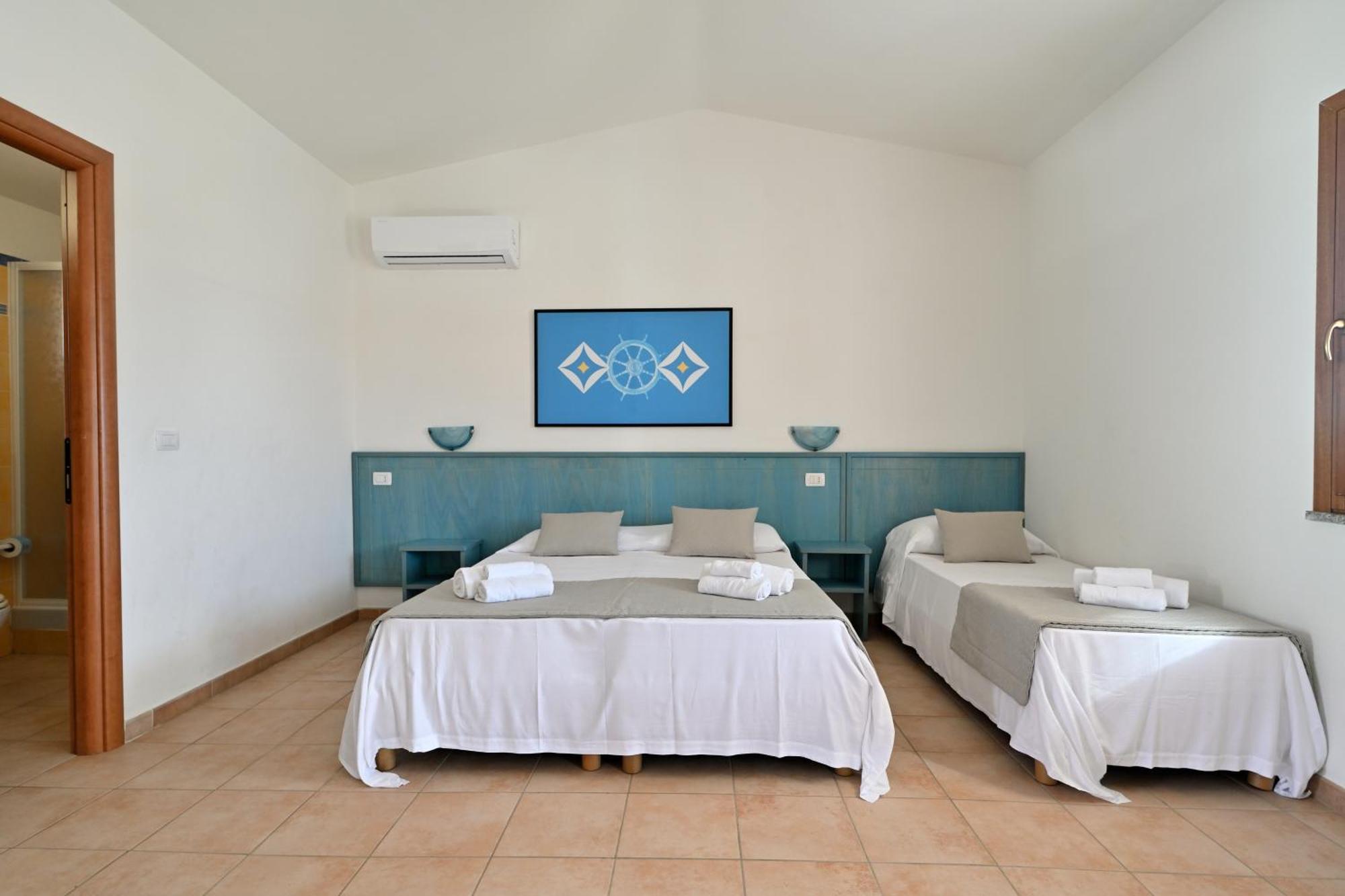 Mimose Beach Village Badesi Extérieur photo